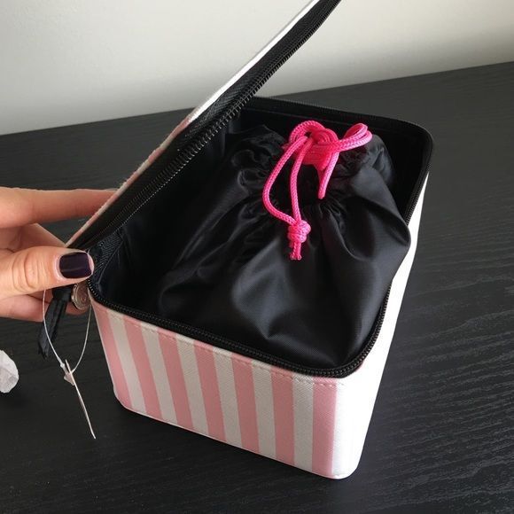 Travel case - Picture 3 of 4